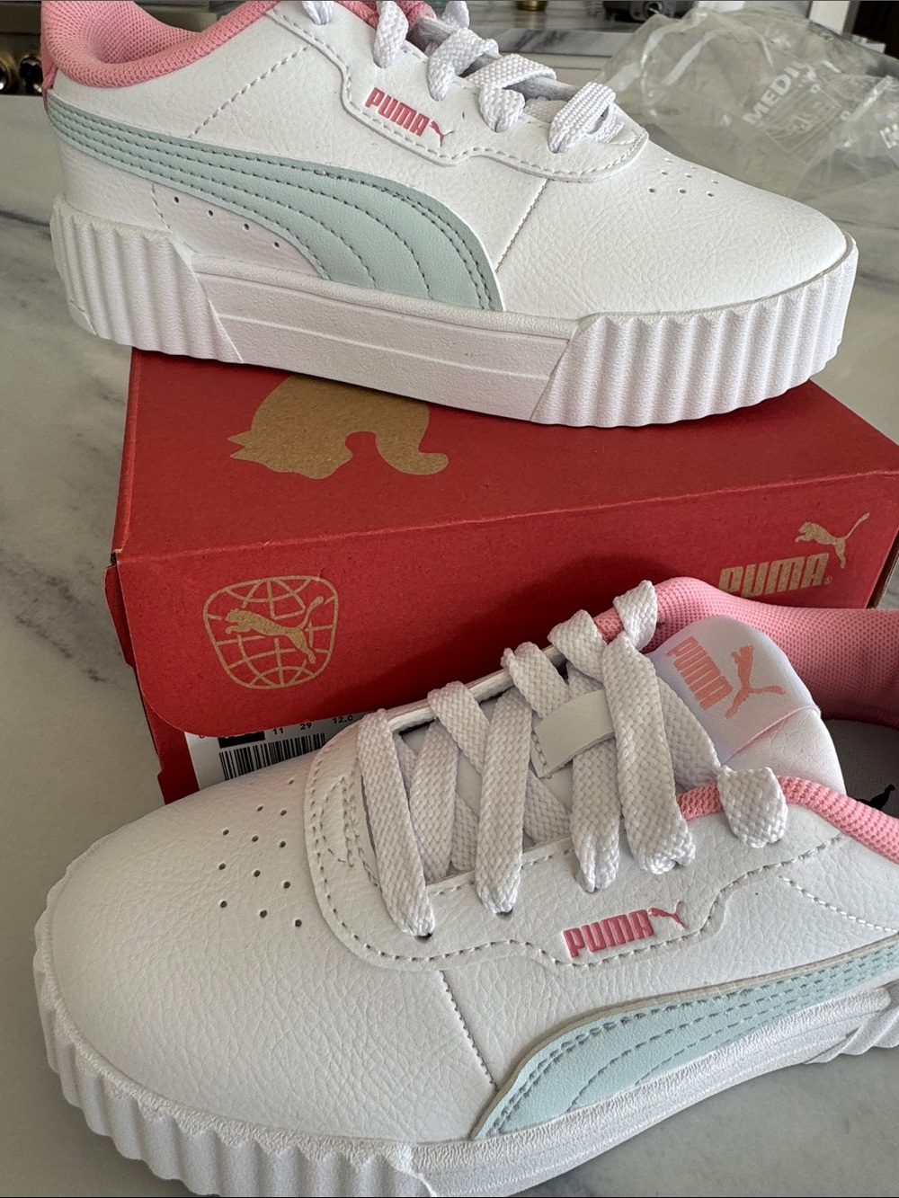 Puma Kids Carina White Sneakers with Pink Lining and Light Blue Stripe - size 12